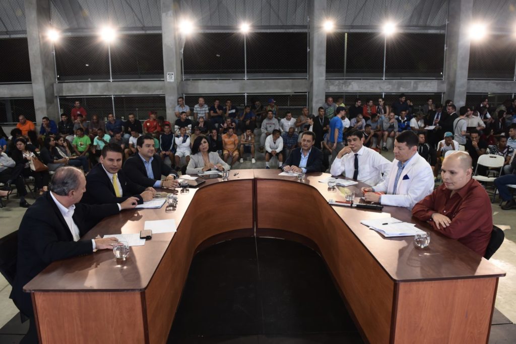 Siete candidatos presidenciales en el debate CIEP en el complejo La Reforma